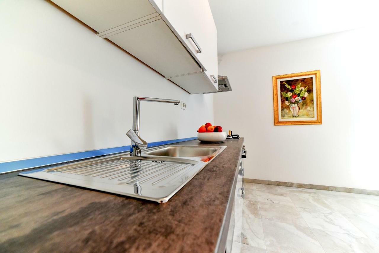 Apartman Hertz إيموتسكي المظهر الخارجي الصورة