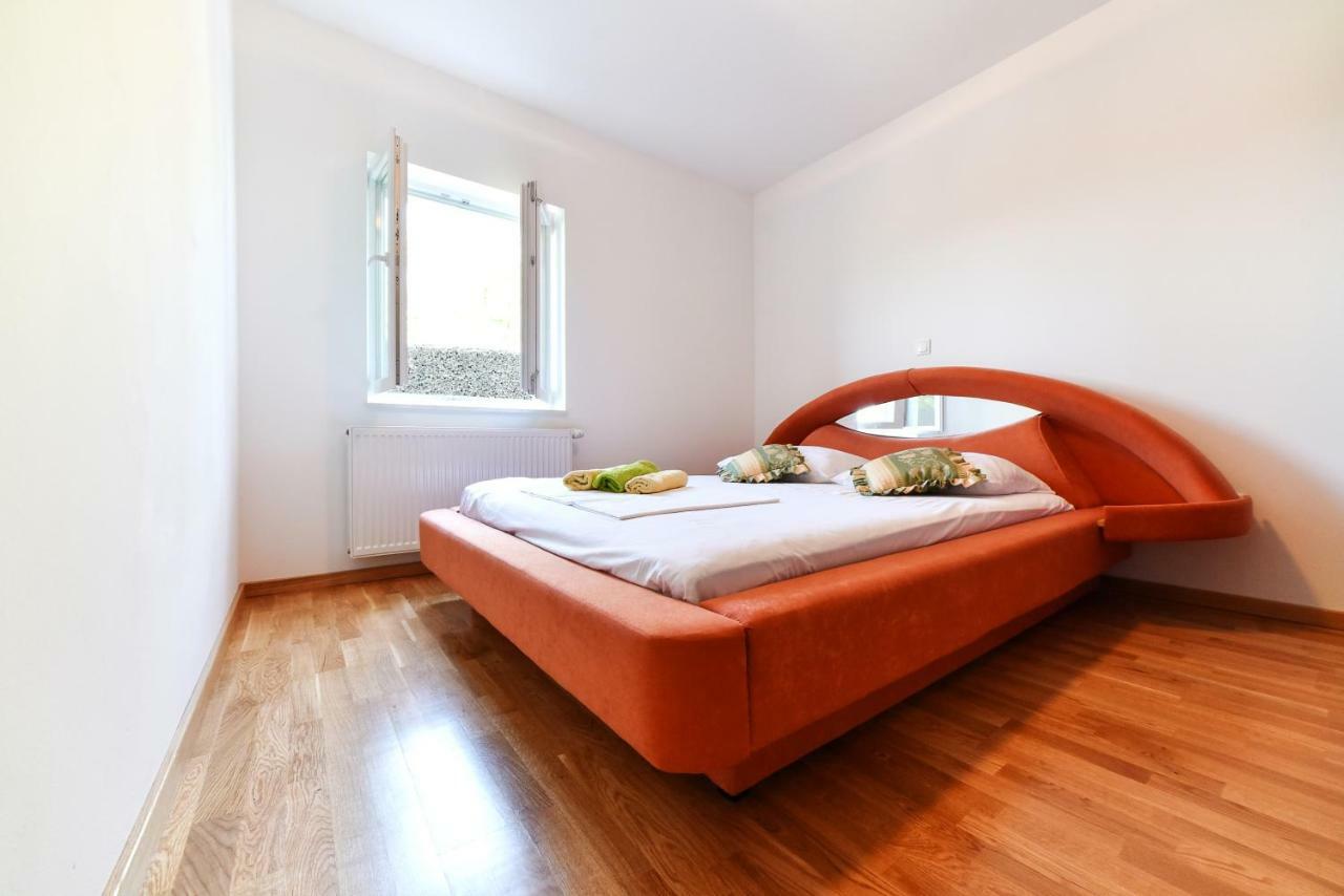 Apartman Hertz إيموتسكي المظهر الخارجي الصورة
